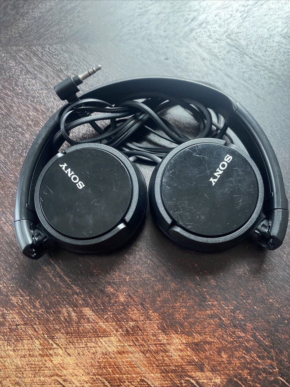 Sony Foldable Headphones MDR-ZX110 Over Ear Adjustable Black Wired Tested & Work